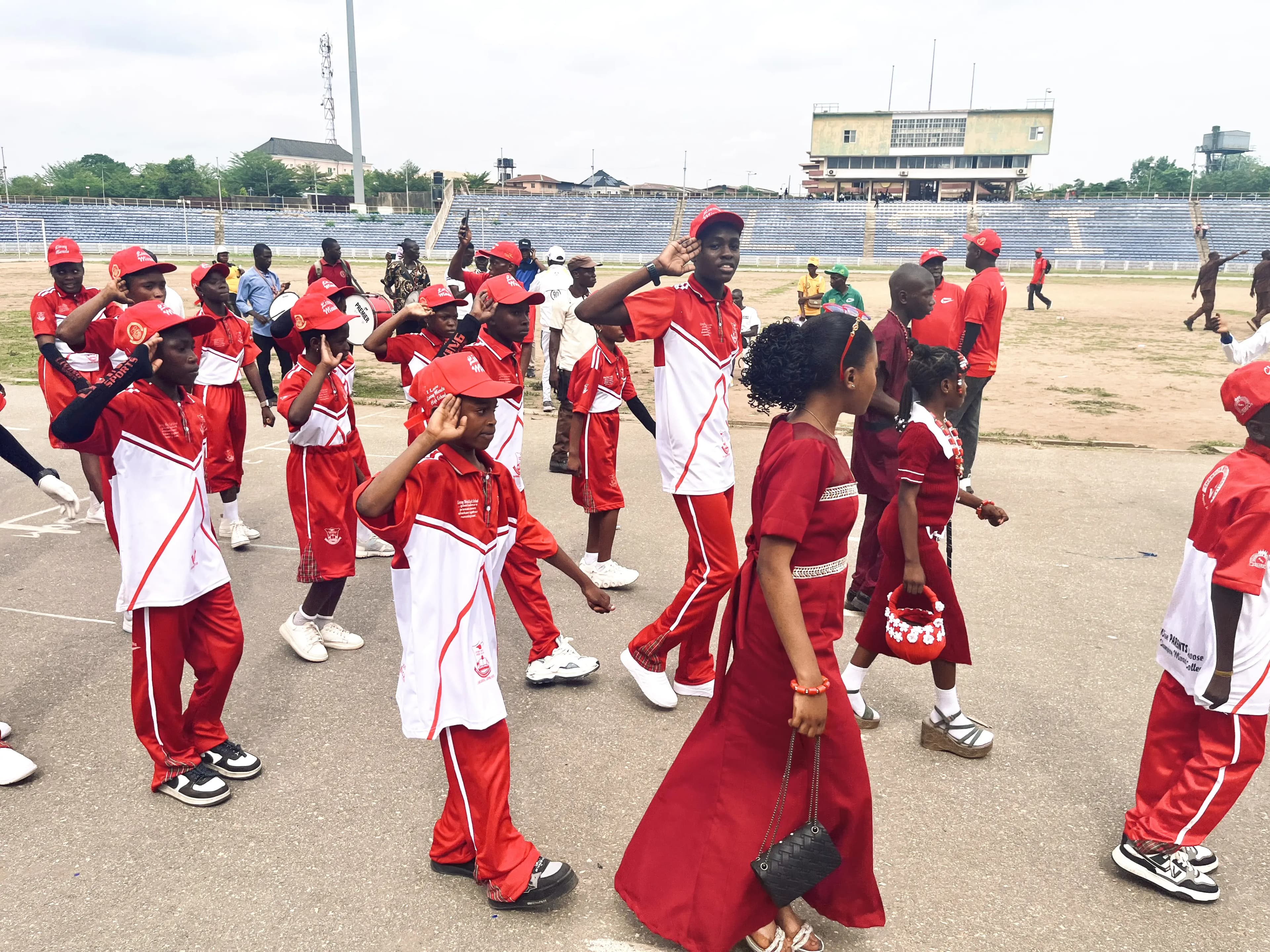 Red House Salute Line